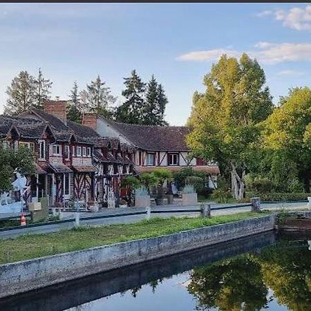 Le Moulin De Villiers Nouan-le-Fuzelier Exterior foto